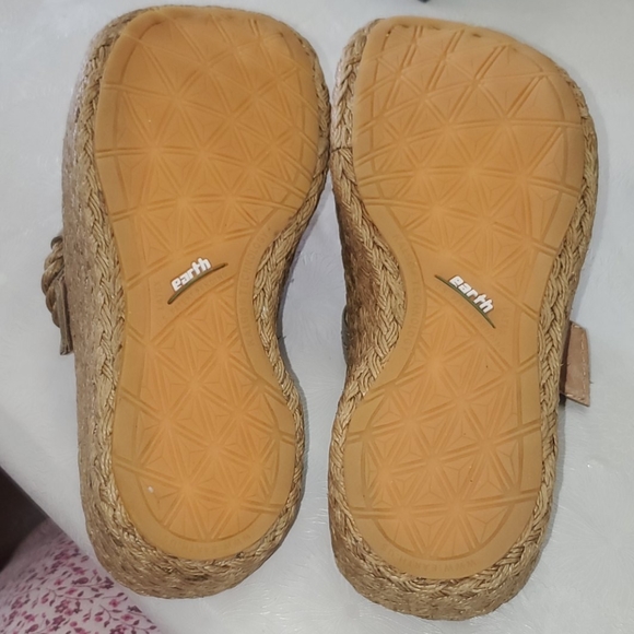NIB Earth Couture St. Tropez Espadrille Sandals - Picture 6 of 9